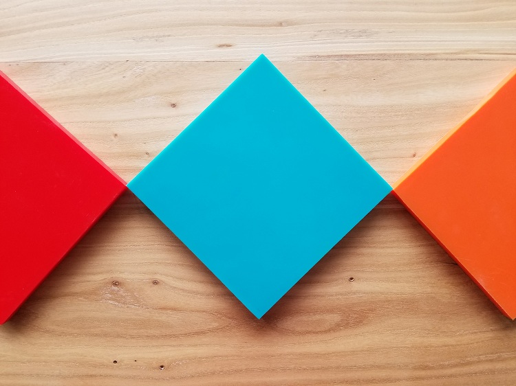 超高分子量麻豆蜜桃WWWW精品无码耐磨衬板特性